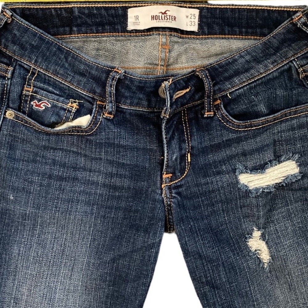 Hollister Skinny Distressed Lowrise Jeans - Picture 3 of 8